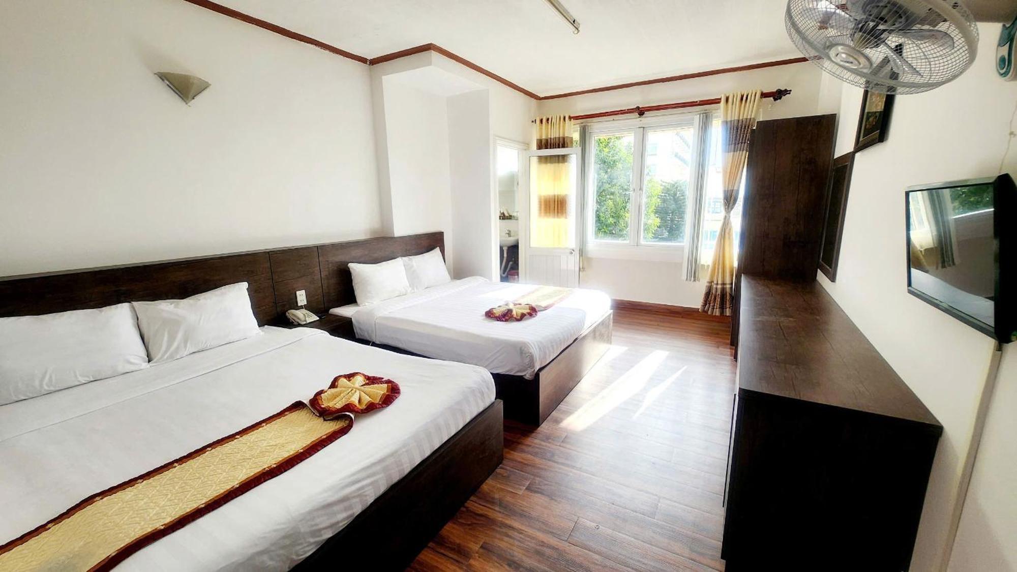 Anh Dao Hotel Далат Экстерьер фото